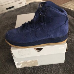 Air Force 1 High LV8
